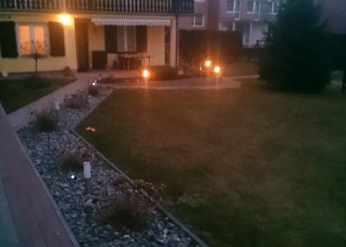 Goscinne Antonia منتزه العطل *