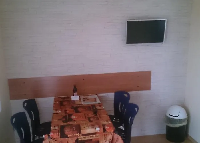 منتزه العطل Goscinne Antonia *