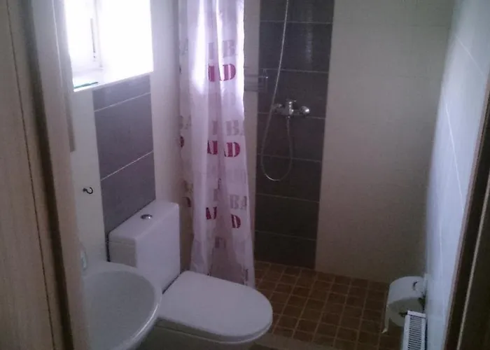 Goscinne Antonia منتزه العطل